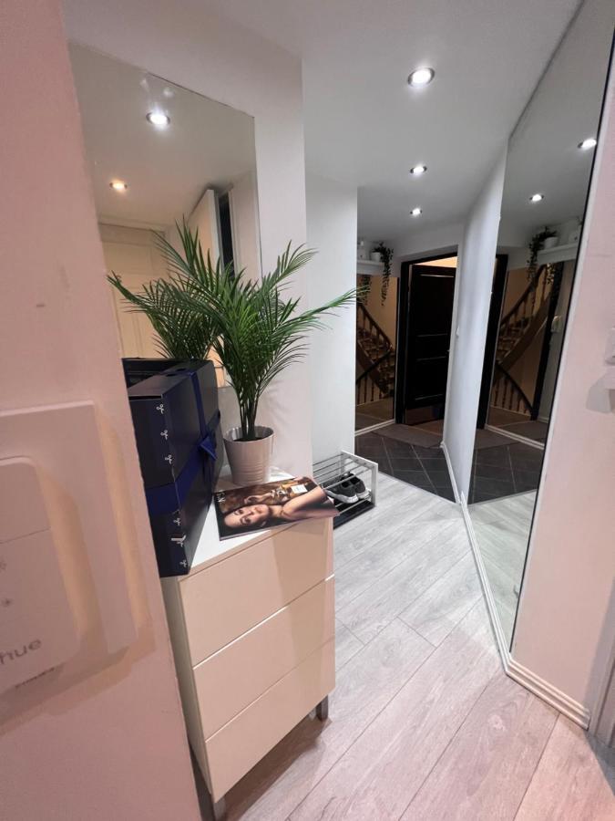 Elegant Private Room Oslo Central - Grunerlokka 1Km From Oslo S Station Exterior foto